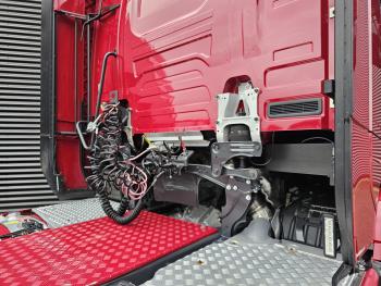 Scania S660 V8 6x2/4 / RETARDER / HYDRAULIC / FULL AIR